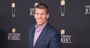 Scott Hanson Merchandise: Essentials for Every Singer