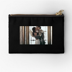 Romeo Juliet Beyond The Balcony Romeo Juliet Zipper Pouches