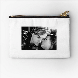 Romeo Juliet A True Masterpiece Romeo Juliet Zipper Pouches