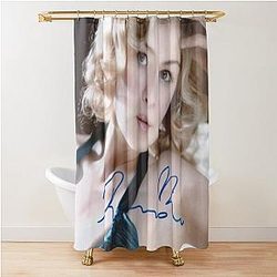 Rosamund Pike Autograph Shower