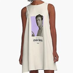 Russell Crowe A Beautiful Mind Dress