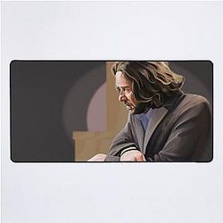 Painting Russell Crowe Desk Mat