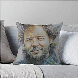 Russell Crowe - Portrait Throw Pillow