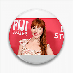 Glamorous Diva Ruth Connell Pins