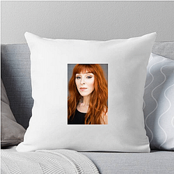 Screen Siren Ruth Connell Pillows Cover