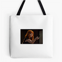 Red Carpet Queen Ruth Connell Bags