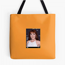 Hollywood Starlet Ruth Connell Bags
