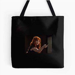 Red Carpet Queen Ruth Connell Bags