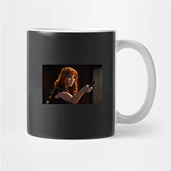 Red Carpet Queen Ruth Connell Mugs