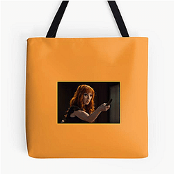Red Carpet Queen Ruth Connell Bags