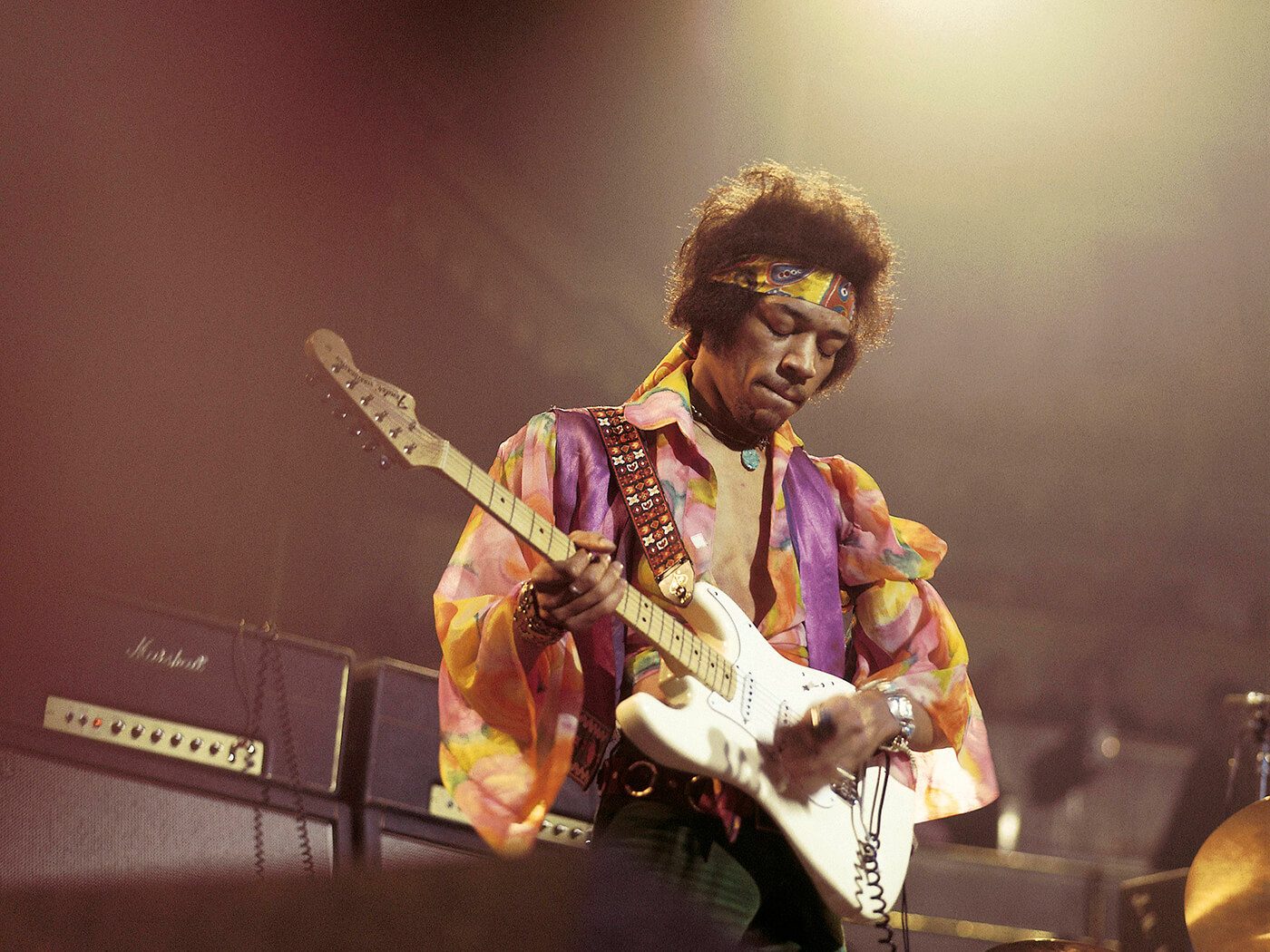 The Most Mind-Blowing Solos from Jimi Hendrixs Career