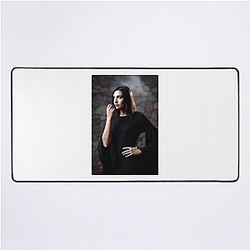 Lifestyle Content Safiya Nygaard Mouse Pads