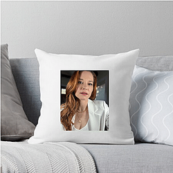 Sarah Drew is also a director and producer Sarah Drew Pillows Cover