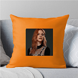 Sarah Drew is an American actress Sarah Drew Pillows Cover