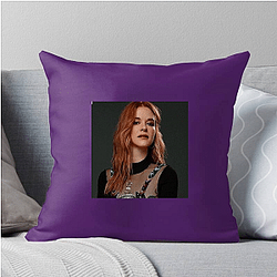 Sarah Drew is an American actress Sarah Drew Pillows Cover