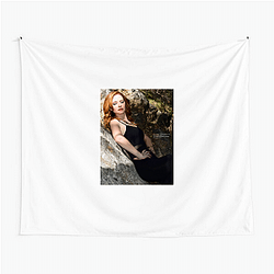 Sarah Drew also starred in the series Everwood Sarah Drew Tapestries