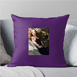 Sarah Drew also starred in the series Everwood Sarah Drew Pillows Cover