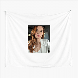 Sarah Drew is also a director and producer Sarah Drew Tapestries
