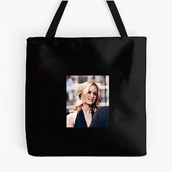 Sarah Paulson has also won a Golden Globe Award Sarah Paulson Bags