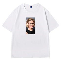 Sarah Paulson won an Emmy for her role in The People v O J Simpson Sarah Paulson T-Shirts