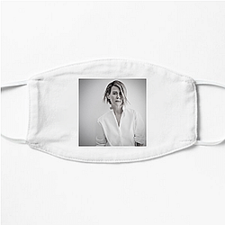 Sarah Paulson is known for her horror and drama roles Sarah Paulson Face Masks