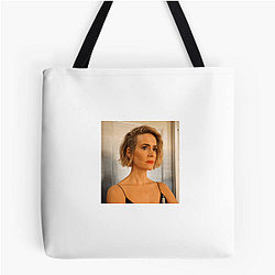 Sarah Paulson is an American actress Sarah Paulson Bags