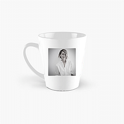 Sarah Paulson is known for her horror and drama roles Sarah Paulson Mugs