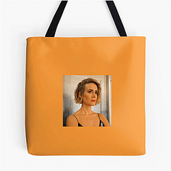 Sarah Paulson is an American actress Sarah Paulson Bags