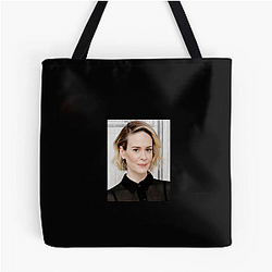 Sarah Paulson starred in the film Ocean's 8 Sarah Paulson Bags
