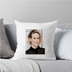 Sarah Paulson starred in the film Ocean's 8 Sarah Paulson Pillows Cover