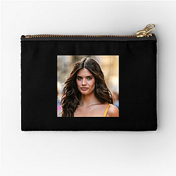 Sara Sampaio Merchandise Sara Sampaio Zipper Pouches