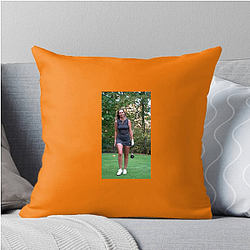 Golf Pro Sara Winter Pillows Cover