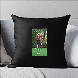 Golf Pro Sara Winter Pillows Cover