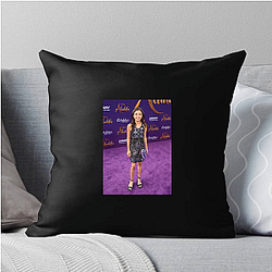 Scarlett Estevez appeared in the film Daddy's Home Scarlett Estevez Pillows Cover