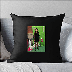 Scarlett Estevez has a bright personality Scarlett Estevez Pillows Cover