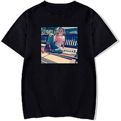 Scarlett Estevez has a brother who is also an actor Scarlett Estevez T-Shirts