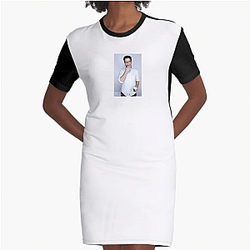 Seth Rogen is a prominent figure in comedy Seth Rogen Dresses