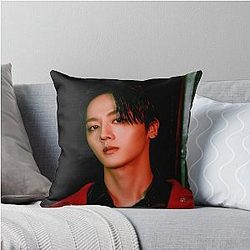 SF9 Youngbin Rumination Blood ver Throw Pillow