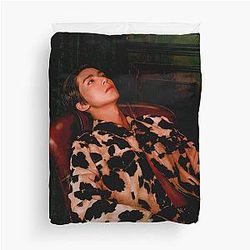 SF9 Hwiyoung Rumination Blood ver Duvet Cover