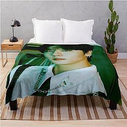 SF9 Youngbin Rumination Scar ver Throw Blanket