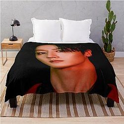 SF9 Youngbin Rumination Blood ver Throw Blanket