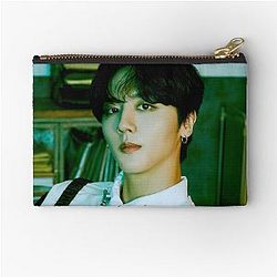 SF9 Youngbin Rumination scar zipper pouch