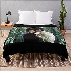 Shadowhunters Malec Kissing Throw Blanket