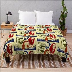 Silver Sun Pickups Sketch Tour 2020 menahan Blanket