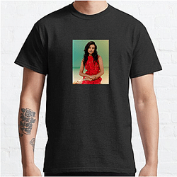 Legendary Actress Simone Ashley T-Shirts