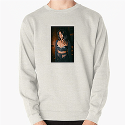 Red Carpet Queen Simone Ashley Sweatshirts