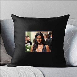 Style Icon Simone Ashley Pillows Cover