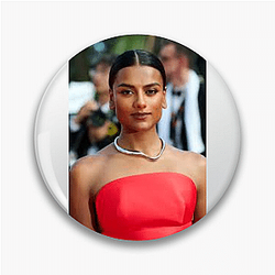 Leading Lady Simone Ashley Pins