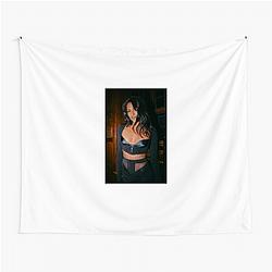 Red Carpet Queen Simone Ashley Tapestries