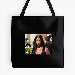 Style Icon Simone Ashley Bags